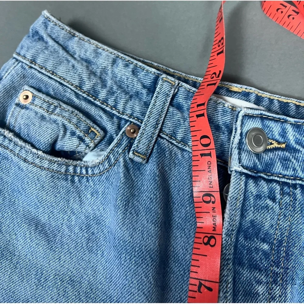 ❌SOLD❌ H&M Straight-Leg Jeans - Picture 6 of 8